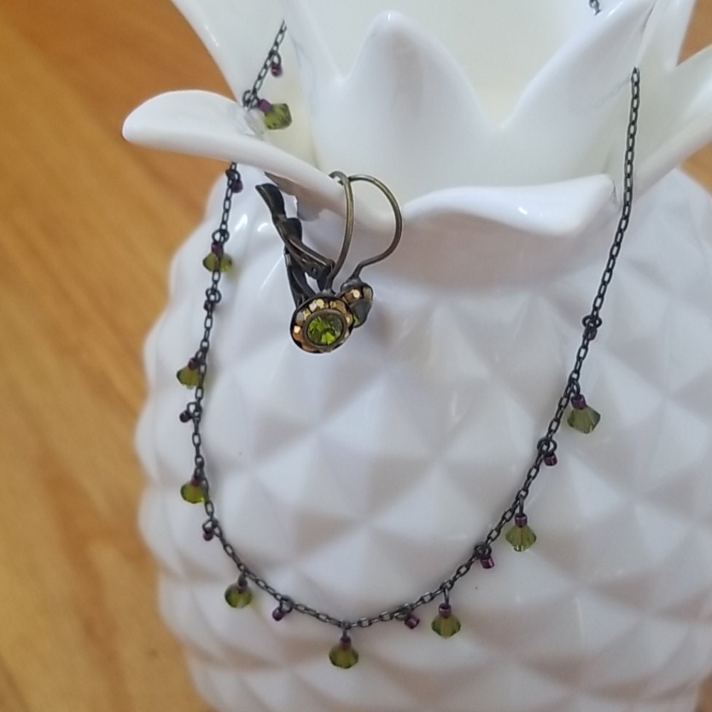Necklace and earrings set